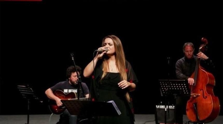 Maltepe&rsquo;de J&uuml;lide &Ouml;z&ccedil;elik R&uuml;zgarı Esti