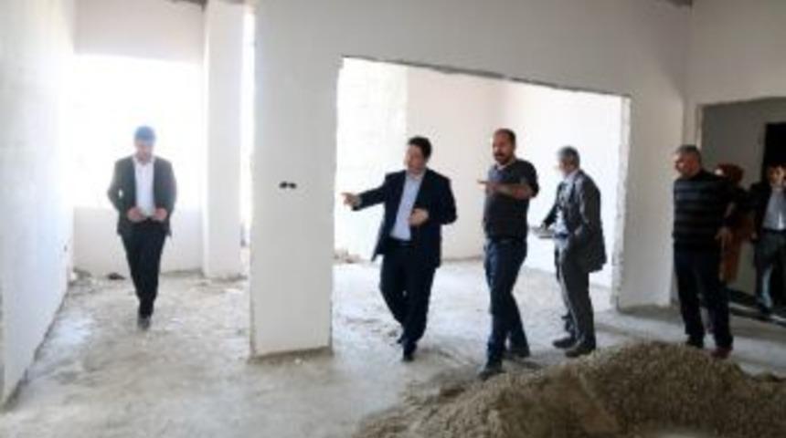 Başkan Yazgı Kadın Aktivite Merkezi İnşaatında İncelemede Bulundu
