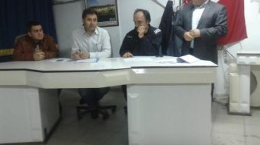 Beyşehir Fenerbah&ccedil;eliler Derneği&rsquo;nde Zeki Ağmaz G&uuml;ven Tazeledi