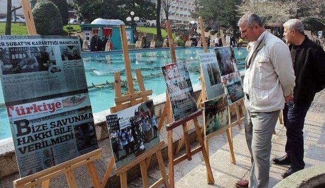 Bursa’da Yüzlerce Kişi 28 Şubat’ı El Ele Tutuşarak Protesto Etti