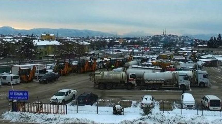 Saski Ekipleri 147 Ara&ccedil;la Sahada Hizmet Vermeye Devam Ediyor