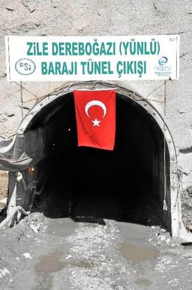 Zile İçme Suyu Barajında 320 Metrelik Tünelde Işık Göründü 1