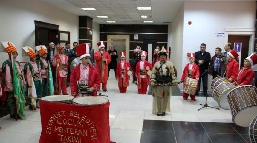 Esenyurtlu Minikler Bilim Şenliğinde H&uuml;nerlerini Sergiledi
