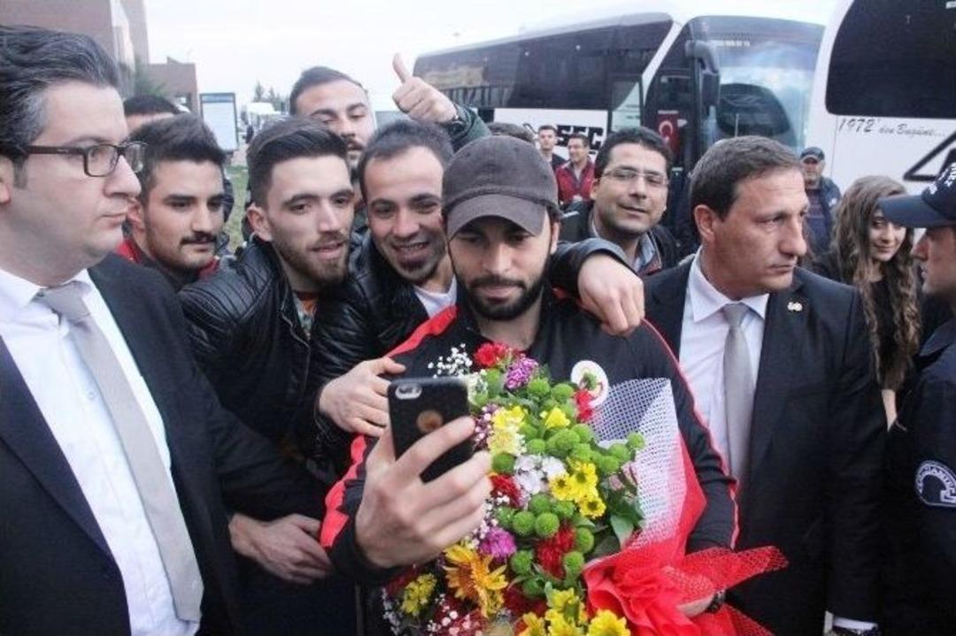 Galatasaray, Gaziantep&rsquo;e Geldi