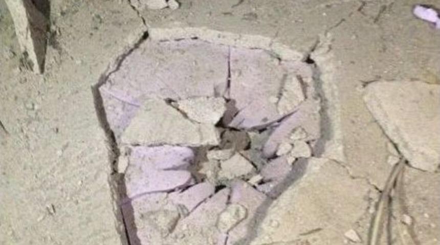 Bolu&rsquo;da Apartmanın &Ccedil;atısına Yıldırım D&uuml;şt&uuml;