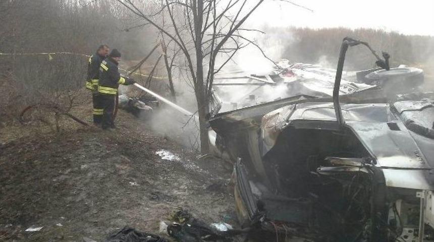 Samsun&rsquo;da Trafik Kazası: 2 Kişi Yanarak &Ouml;ld&uuml;