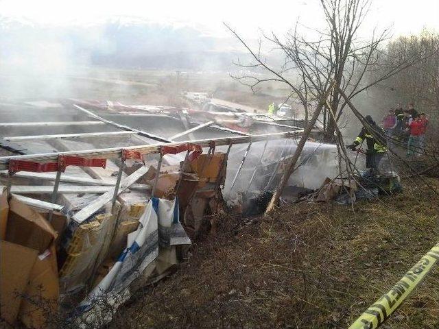 Samsun’da Trafik Kazası: 2 Kişi Yanarak Öldü