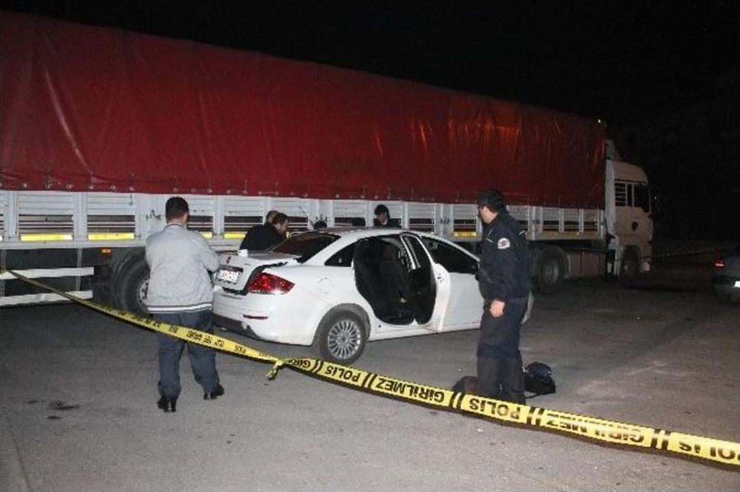 Otomobilde Patlama: 2 Yaralı