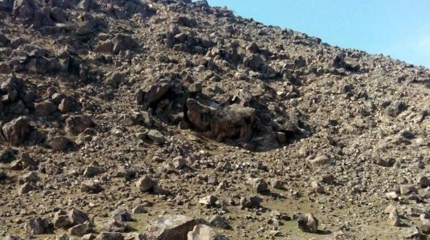 Iğdır&rsquo;da Pkk&rsquo;ya Ait 2 Sığınak Tespit Edildi