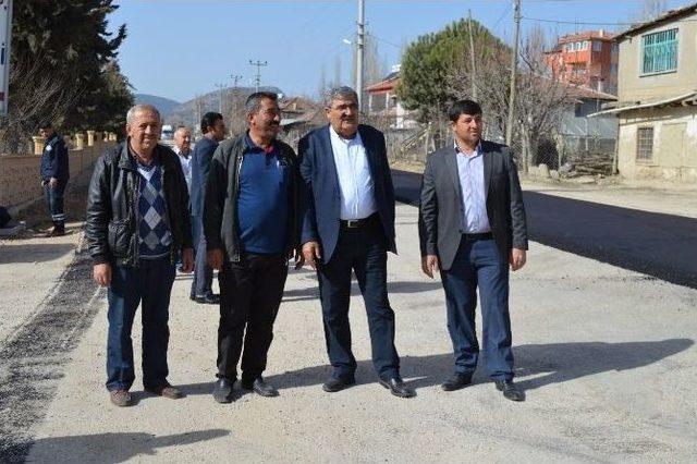 Büyükşehir’den Yazır’a Sıcak Asfalt