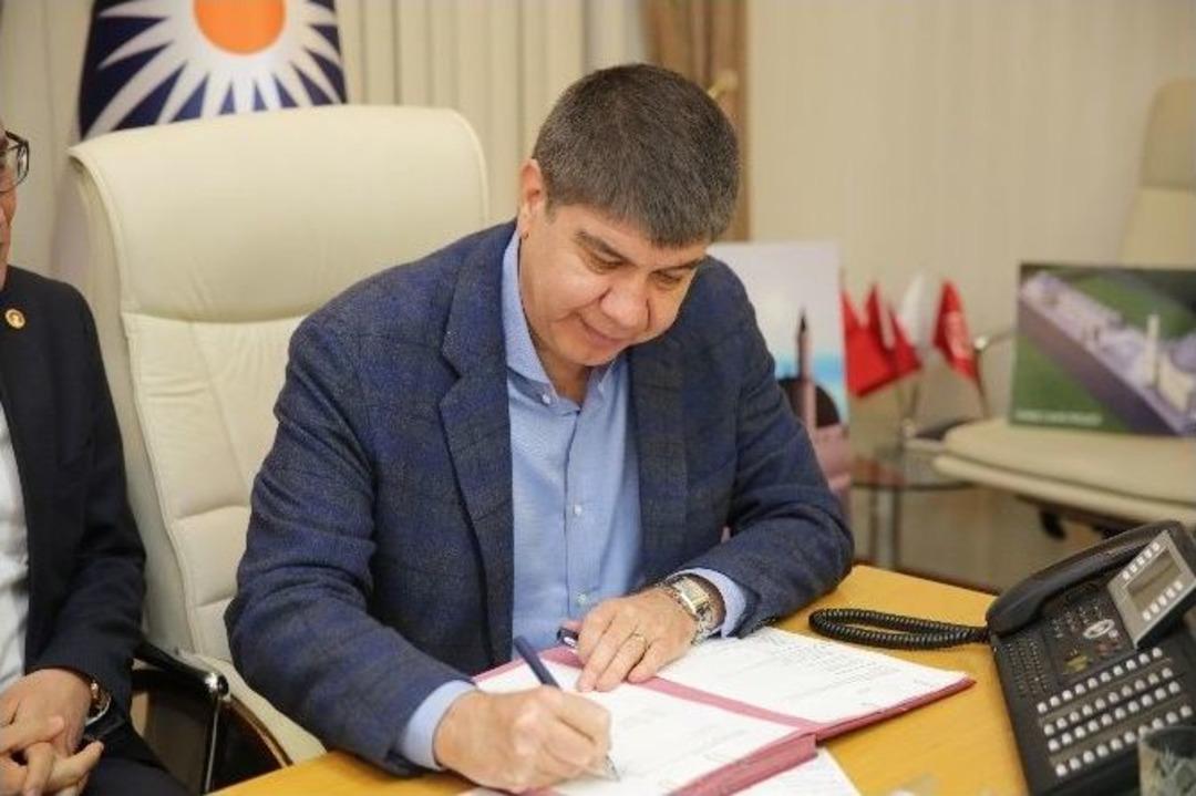 B&uuml;y&uuml;kşehir Ve İl M&uuml;ft&uuml;l&uuml;ğ&uuml; Finike Camii Protokol&uuml; İmzaladı