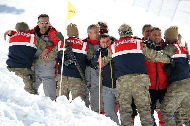 Palandöken’de Çığ Tatbikatı