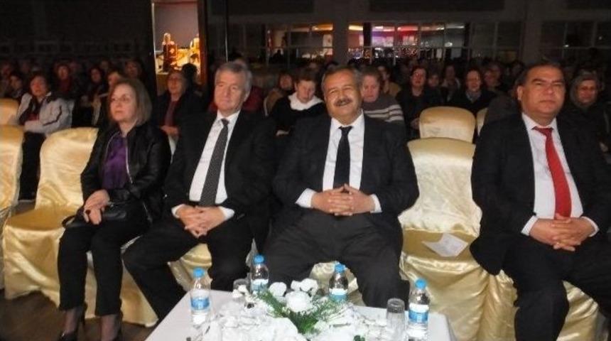 Burhaniye&rsquo;de Tsm Korosu Konseri Coşturdu