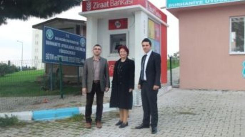 Burhaniye&rsquo;de Uygulamalı Bilimler De Atm Sevinci