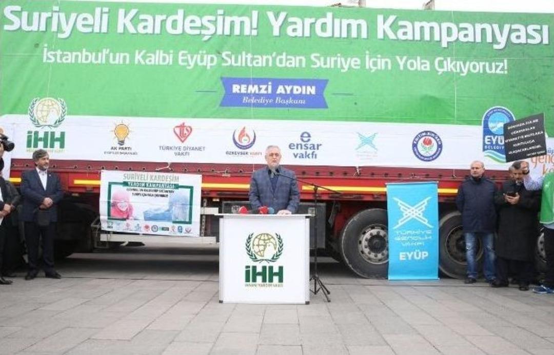 &rsquo;suriyeli Kardeşim Yardım&rsquo; Kampanyası Tır&rsquo;ları Ey&uuml;p&rsquo;ten Dualarla Uğurlandı