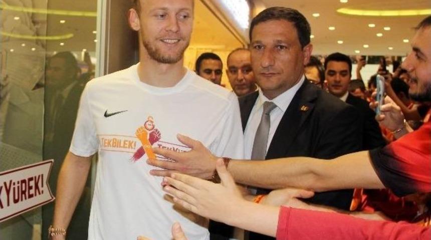 Semih Kaya&rsquo;ya Gaziantep&rsquo;te Sevgi Seli