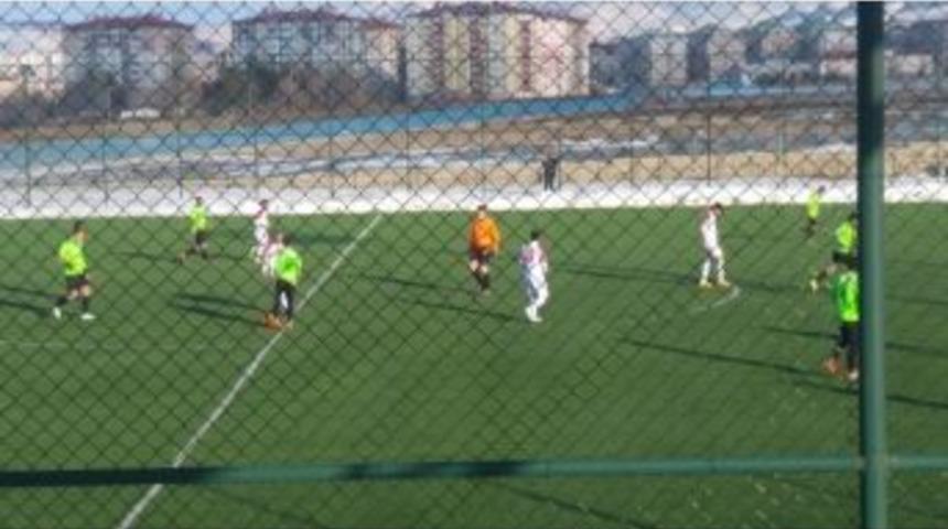 Pasinler Belediyespor Deplasmandan 3 Puanla D&ouml;nd&uuml;