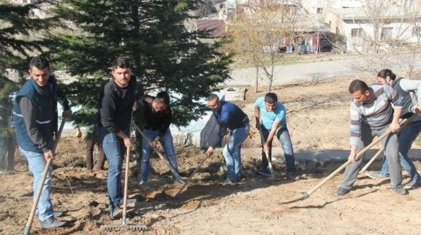 Bah&ccedil;elievler Parkı Daha Modern Hale Getiriliyor