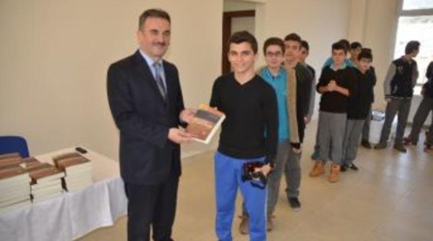 Hadis Yarışmasına Gemlik Belediyesi&rsquo;nden B&uuml;y&uuml;k Destek