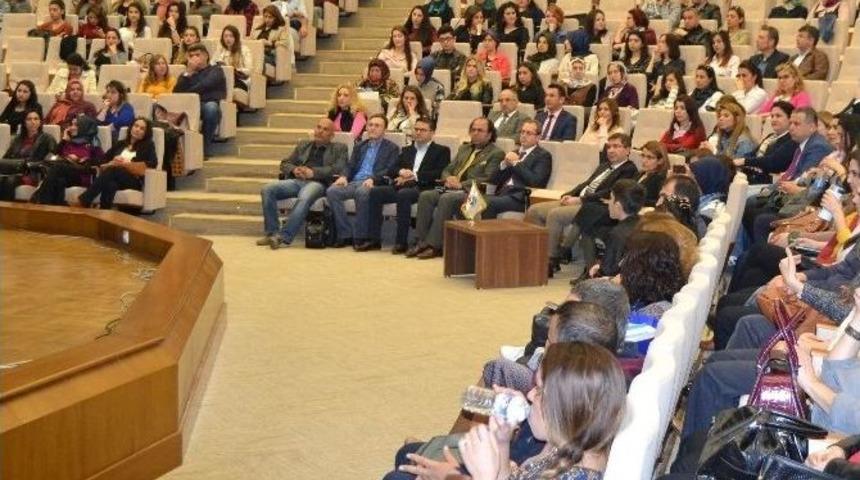 Rehber &Ouml;ğretmenlere Pozitif D&uuml;ş&uuml;nme Eğitimi