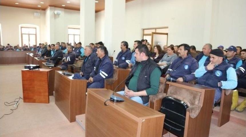 Urla&rsquo;da Belediye Personellerine İş G&uuml;venliği Eğitimi