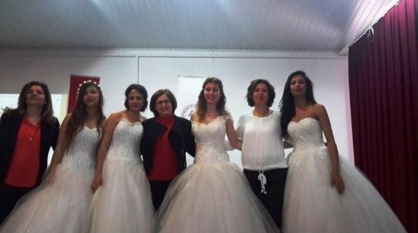 Fethiye&rsquo;de &Ouml;ğrenciler Gelin Oldu