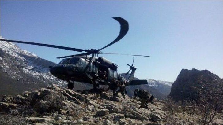 Mehmetçik Zorlu Kış Şartlarında Operasyonlarına Devam Etti G3