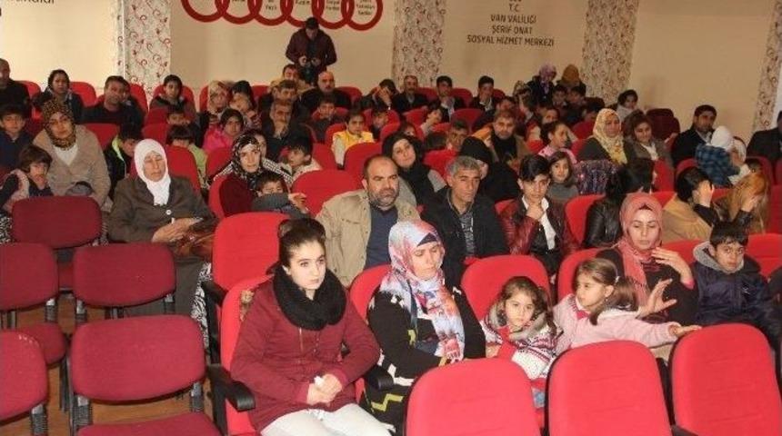 Cizre&rsquo;den Gelenlere &lsquo;&ccedil;ocuk Hakları&rsquo; Semineri
