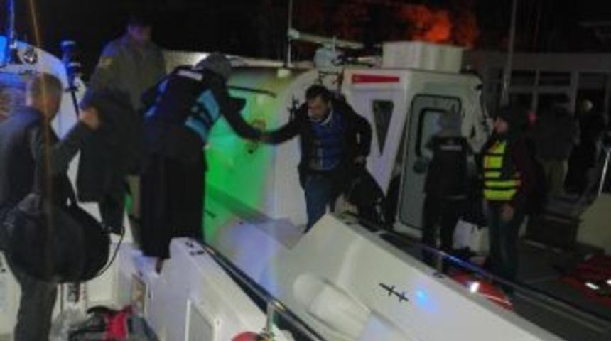 Kaş&rsquo;ta 128 Suriyeli M&uuml;lteci Yakalandı