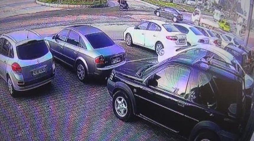 Otomobilin &Ccedil;arptığı Motosiklet S&uuml;r&uuml;c&uuml;s&uuml; Yaralandı