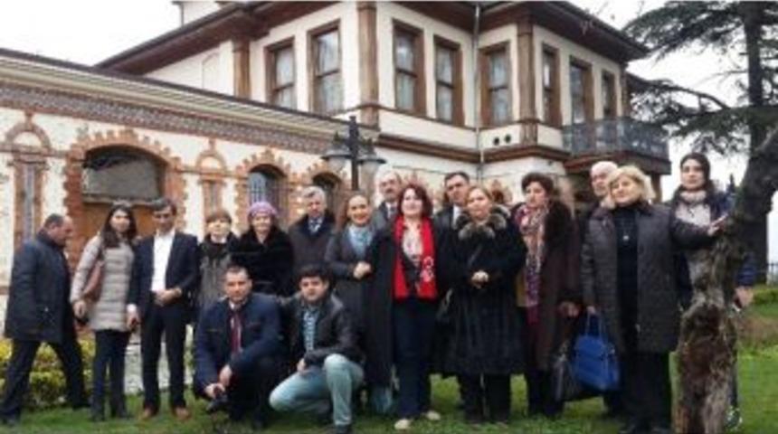 Azerbaycanlılar&rsquo;dan İzmit Turu