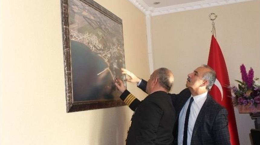 Sahil G&uuml;venlik Komutanlarından Başkan Culha&rsquo;yı Ziyaret