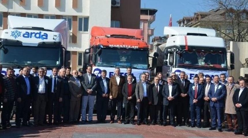 Fatsa&rsquo;dan Bayır Bucak T&uuml;rkmenlerine 3 Tır Gıda Yardımı