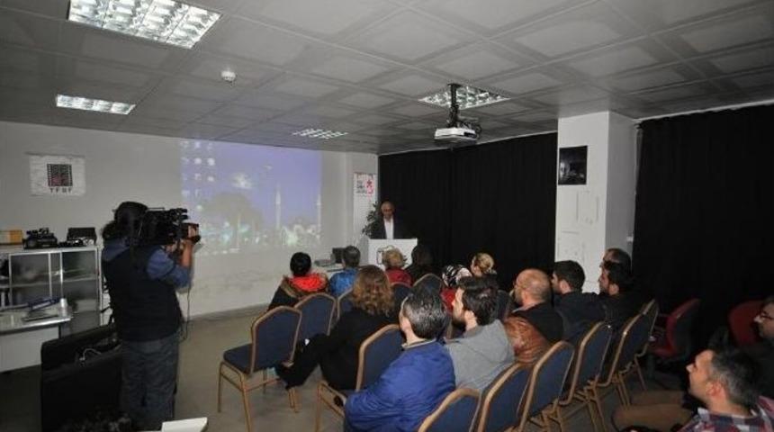 D&uuml;zce Fotoğraf G&ouml;n&uuml;ll&uuml;leri Genel Kurulu Yapıldı