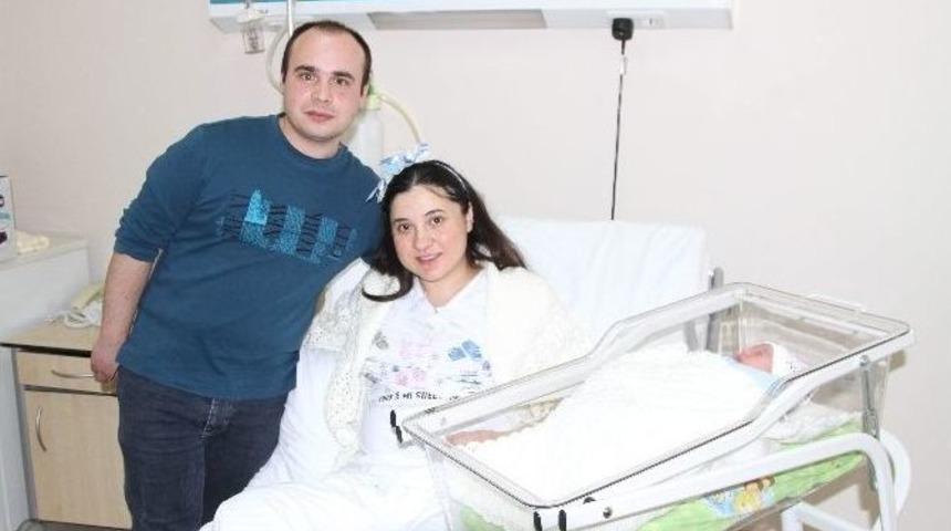 &Ouml;zel &Ccedil;ocuklar &Ouml;zel G&uuml;nlerde Doğar