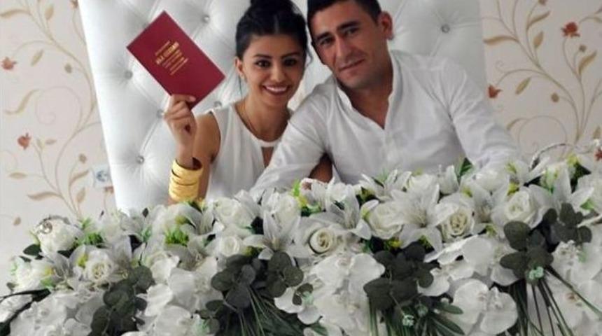 Adanalı Uzman &Ccedil;avuş İntihar Etti