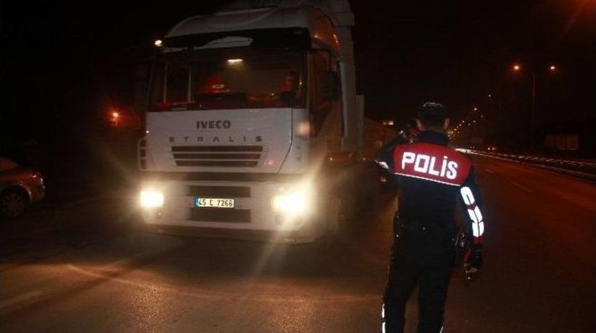 (&ouml;zel) Bursa Polisi Kuş U&ccedil;urtmuyor