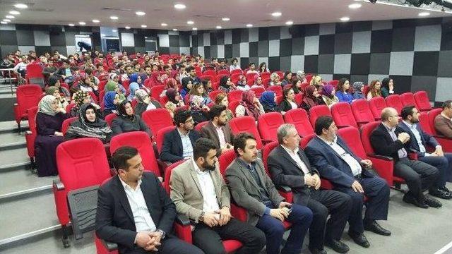 Ak Gençlerden “demokrasiye Vurulan Kara Leke” Başlıklı Konferans