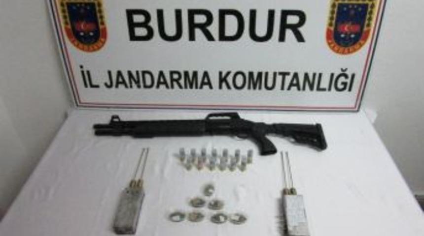 Burdur&rsquo;da Ka&ccedil;ak Kazı Operasyonu