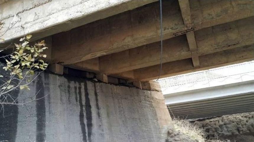 Batman&rsquo;da Menfeze Yerleştirilen Patlayıcı İmha Edildi