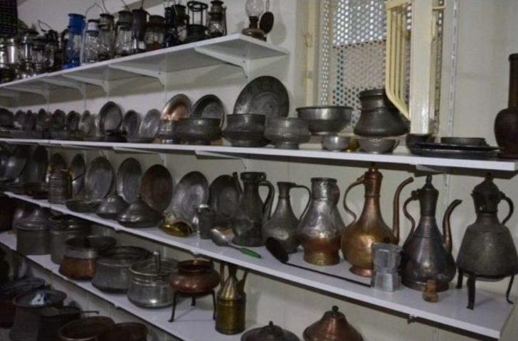 Evini Müzeye Çevirmek İçin Servet Harcadı G4