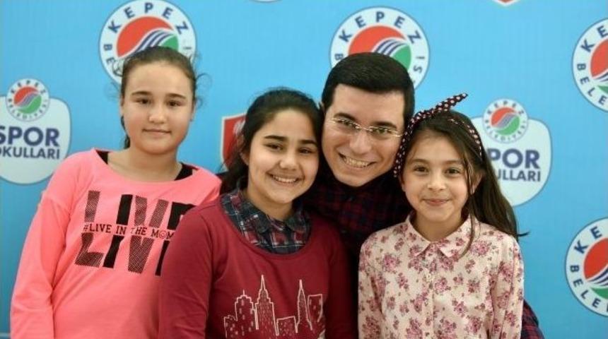 T&uuml;t&uuml;nc&uuml;&rsquo;den 355 &Ccedil;ocuğa Doğum G&uuml;n&uuml;