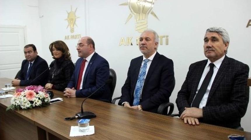 Başkan Ceyda &Ccedil;etin Erenler: Bizim Siyaset Anlayışımızda Koltuk Yarışı Yoktur