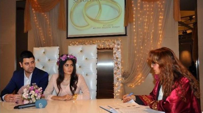 29 Şubat&rsquo;ta D&uuml;nya Evine Girdiler