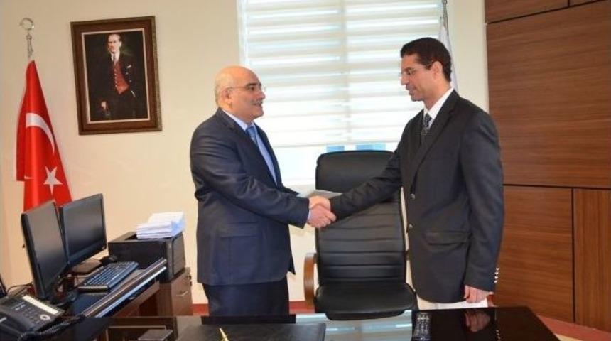 Harran Tıp Fak&uuml;ltesi Hastanesinin Başhekimi Değişti