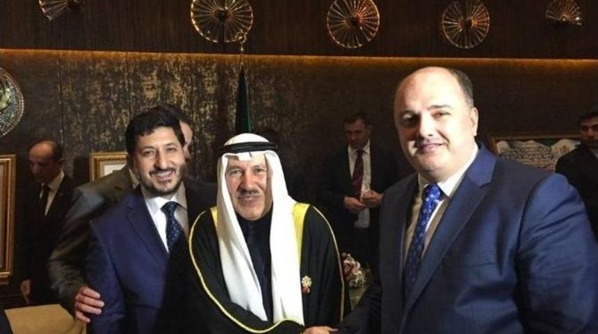 Cihan Sara&ccedil; Ankara&rsquo;da D&uuml;zenlenen Resepsiyona Katıldı