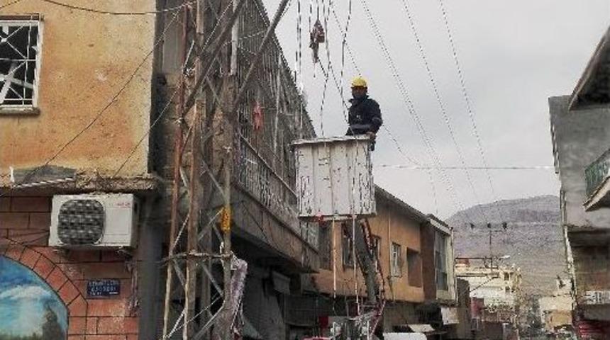 Dicle Edaş Derik&rsquo;teki Onarımı Tamamladı