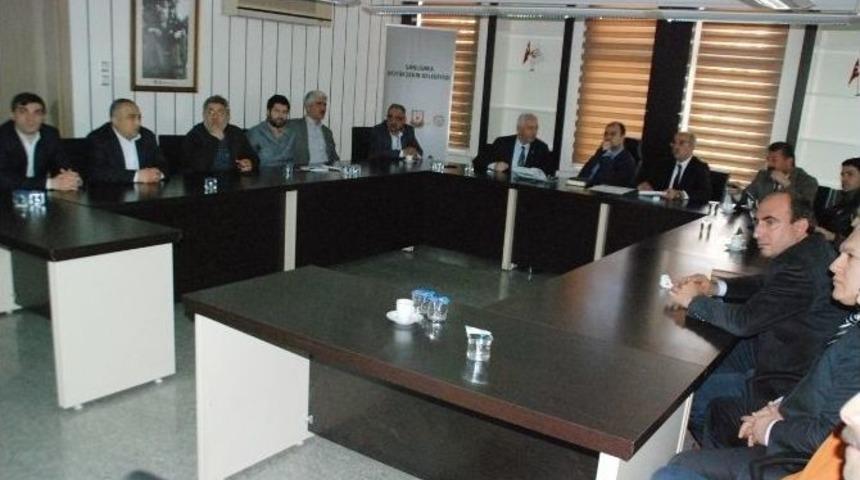 Fuar Alanı İ&ccedil;in &Ccedil;alışmalar S&uuml;r&uuml;yor