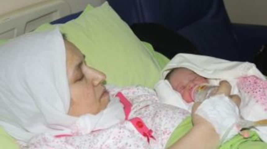 29 Şubat&rsquo;ın Şanslı Bebeği