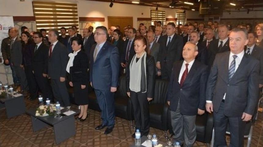 Vergi Rekortmenlerine &Ouml;d&uuml;lleri Verildi